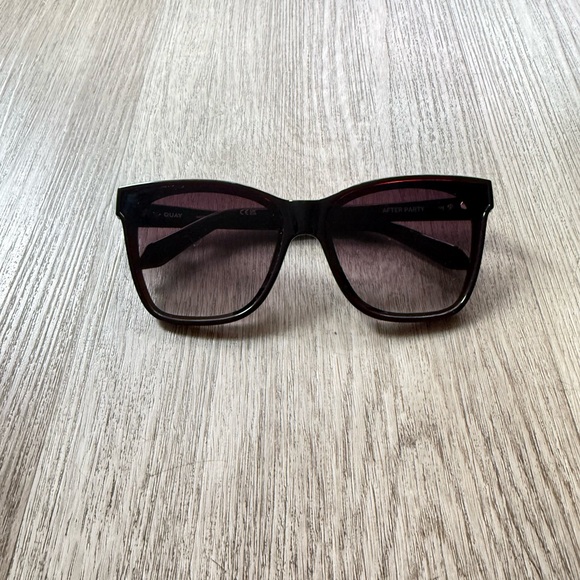 quay australia after party brown chocolate black square statement sunglasses NEW
